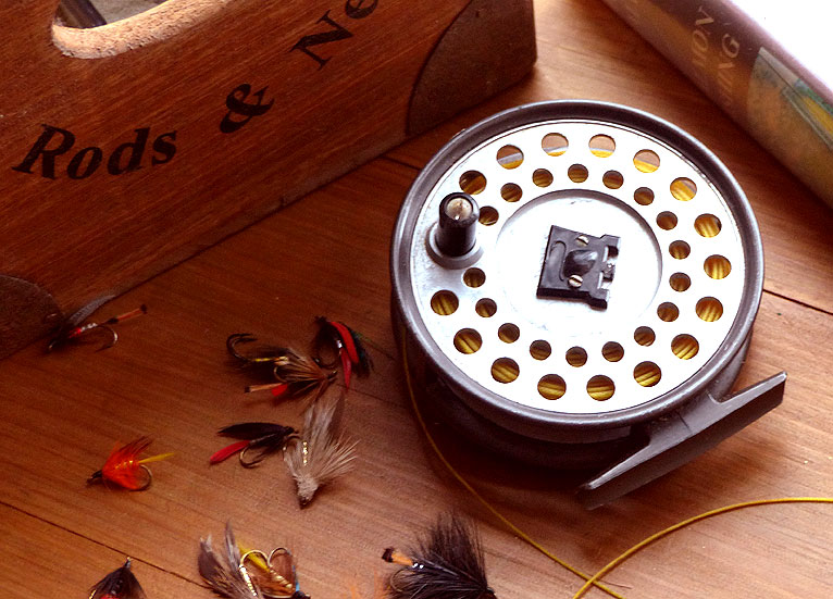 Wanting a new click and pawl reel.  The North American Fly Fishing Forum -  sponsored by Thomas Turner